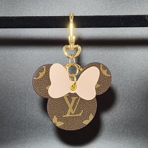 Minnie Mouse Keychain